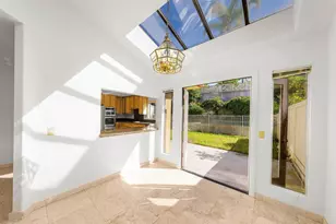 1465 Caminito Solidago, La Jolla, CA 92037 - Photo 9