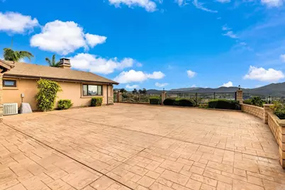 1426 Hidden Mesa View Drive, El Cajon, CA 92019 - Photo 45