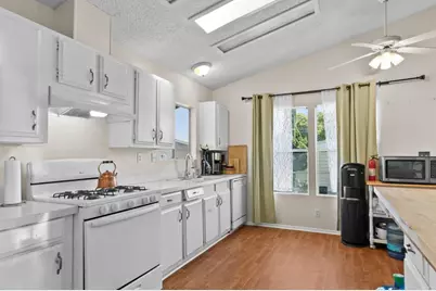 13162 Highway 8 Business #200, El Cajon, CA 92021 - Photo 9