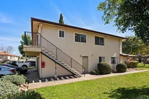 9842 Mission Greens, Santee, CA 92071 - Photo 3