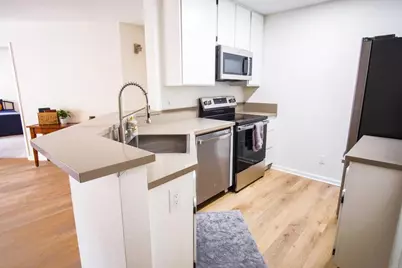 7067 Camino Revueltos #310, San Diego, CA 92111 - Photo 5