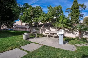 7067 Camino Revueltos, San Diego, CA 92111 - Photo 19