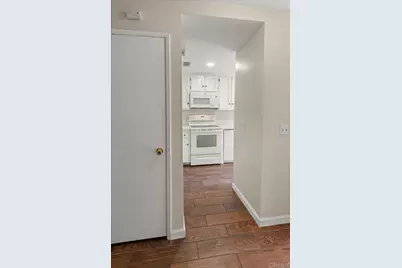 389 Shady Ln #D, El Cajon, CA 92021 - Photo 9
