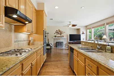 563 Scenic Trail Place, Chula Vista, CA 91914 - Photo 15