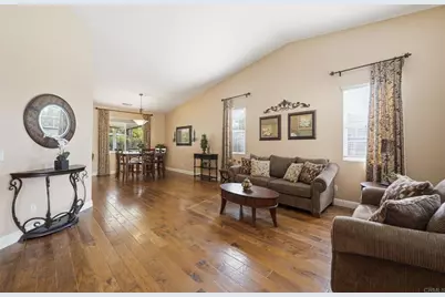 563 Scenic Trail Place, Chula Vista, CA 91914 - Photo 5