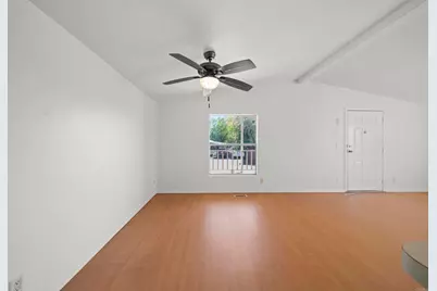 9902 Jamacha Blvd #13, Spring Valley, CA 91977 - Photo 11