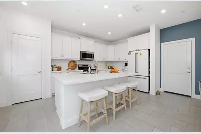 1508 Laurelwood Way, Oceanside, CA 92056 - Photo 9