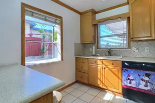 6070 Odessa Ave, La Mesa, CA 91942 - Photo 9
