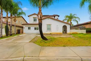 332 Monument Pkwy, Perris, CA 92570 - Photo 3