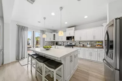 332 Monument Parkway, Perris, CA 92570 - Photo 9