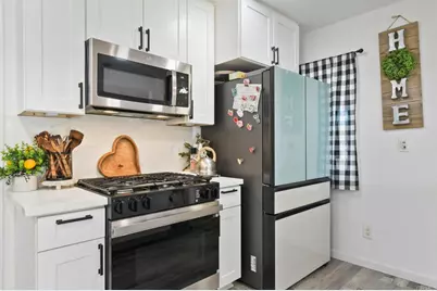 8179 Knollwood Road, San Diego, CA 92114 - Photo 13