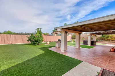 9380 Francis Drive, Spring Valley, CA 91977 - Photo 17