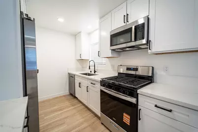 1306 W San Ysidro Boulevard #D, San Diego, CA 92173 - Photo 5