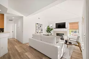 11330 Camino Playa Cancun, San Diego, CA 92124 - Photo 15