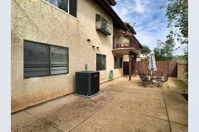 10027 Vallata Court, Spring Valley, CA 91977 - Photo 11