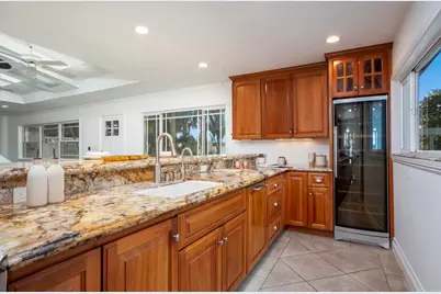 5861 College Avenue, San Diego, CA 92120 - Photo 19