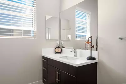 2049 Bravo Loop #6, Chula Vista, CA 91915 - Photo 39