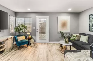 2240 Kings View Cir, Spring Valley, CA 91977 - Photo 9