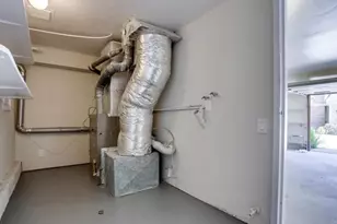 3274 Caminito Ameca, La Jolla, CA 92037 - Photo 37