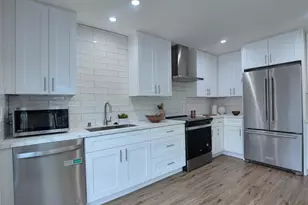 3274 Caminito Ameca, La Jolla, CA 92037 - Photo 9