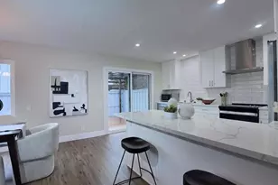 3274 Caminito Ameca, La Jolla, CA 92037 - Photo 5