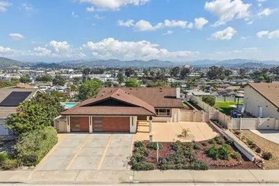 473 Dewane Drive, El Cajon, CA 92020 - Photo 3