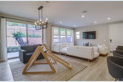 2304 Trevi Cir, Chula Vista, CA 91913 - Photo 21