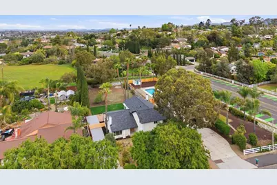 1203 Branding Iron Circle, Vista, CA 92081 - Photo 33