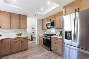 8985 Talca Ct, San Diego, CA 92129 - Photo 11