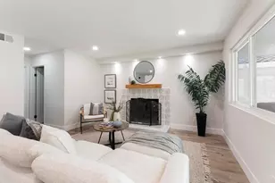 8985 Talca Ct, San Diego, CA 92129 - Photo 13