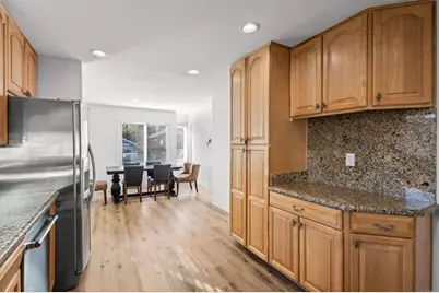 22945 Magnolia Glen Drive, Valencia, CA 91354 - Photo 9