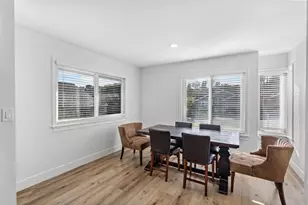 22945 Magnolia Glen Dr, Valencia, CA 91354 - Photo 13