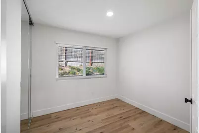 22945 Magnolia Glen Drive, Valencia, CA 91354 - Photo 19