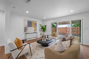 6266 Lake Aral Dr, San Diego, CA 92119 - Photo 9