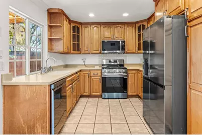 466 Thrush Street, Chula Vista, CA 91911 - Photo 11