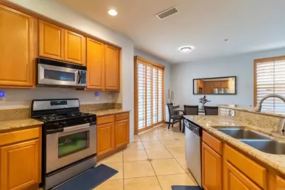 7283 Isabella Villa Court, Highland, CA 92346 - Photo 5