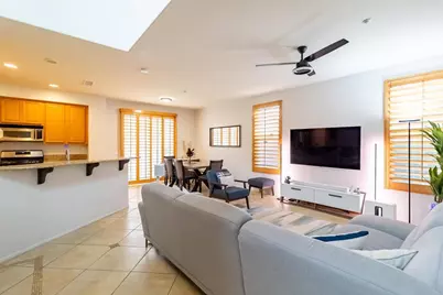 7283 Isabella Villa Court, Highland, CA 92346 - Photo 11