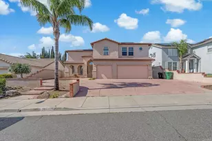 28690 Mission Dr, Menifee, CA 92584 - Photo 3