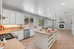 28690 Mission Dr, Menifee, CA 92584 - Photo 7