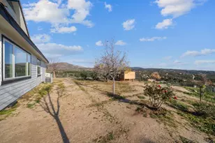 44075 Timber TR, Hemet, CA 92544 - Photo 13