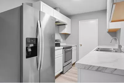 8000 University Avenue #202, La Mesa, CA 91942 - Photo 3