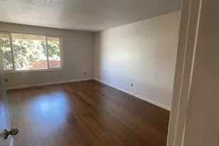 1612 Bridgeview Dr, San Diego, CA 92105 - Photo 11