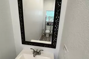 2400 Kauana Loa Dr, Escondido, CA 92029 - Photo 33