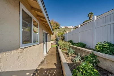 245 Deep Dell Rd, San Diego, CA 92114 - Photo 25