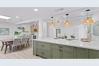 8975 Gramercy Drive, San Diego, CA 92123 - Photo 11