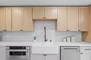 8975 Gramercy Dr, San Diego, CA 92123 - Photo 13