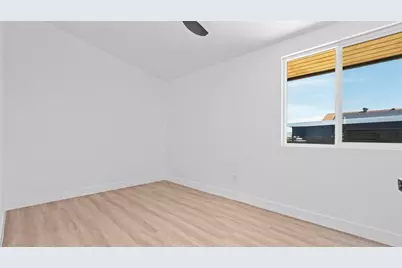 8975 Gramercy Drive, San Diego, CA 92123 - Photo 17