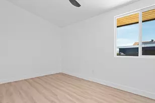 8975 Gramercy Dr, San Diego, CA 92123 - Photo 17