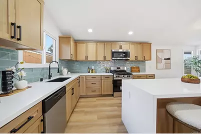 2828 Mission Village Dr, San Diego, CA 92123 - Photo 11