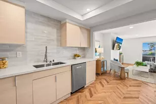 90 Montego Ct, Coronado, CA 92118 - Photo 19